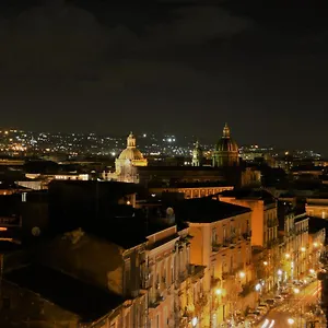 Nocleg ze śniadaniem And Trinacria View, Katania
