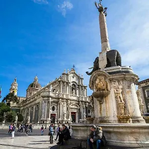 Casaurora Aeroporto di Catania Fontana Rossa