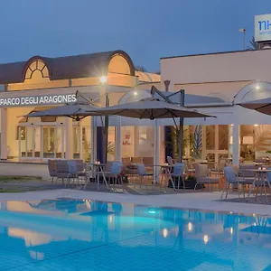 Nh Parco Degli Aragonesi קטאניה